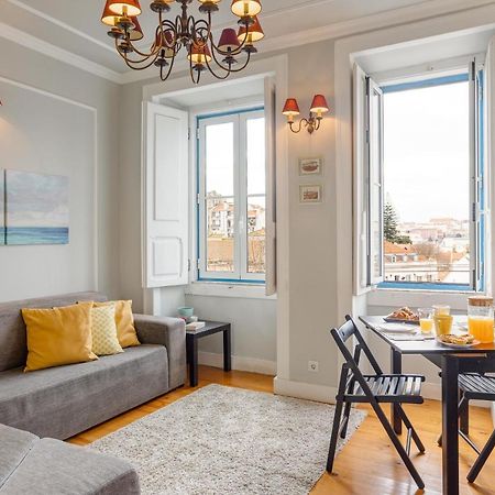 Bright Tailor Made Apartment By The Castle Lisboa Dış mekan fotoğraf